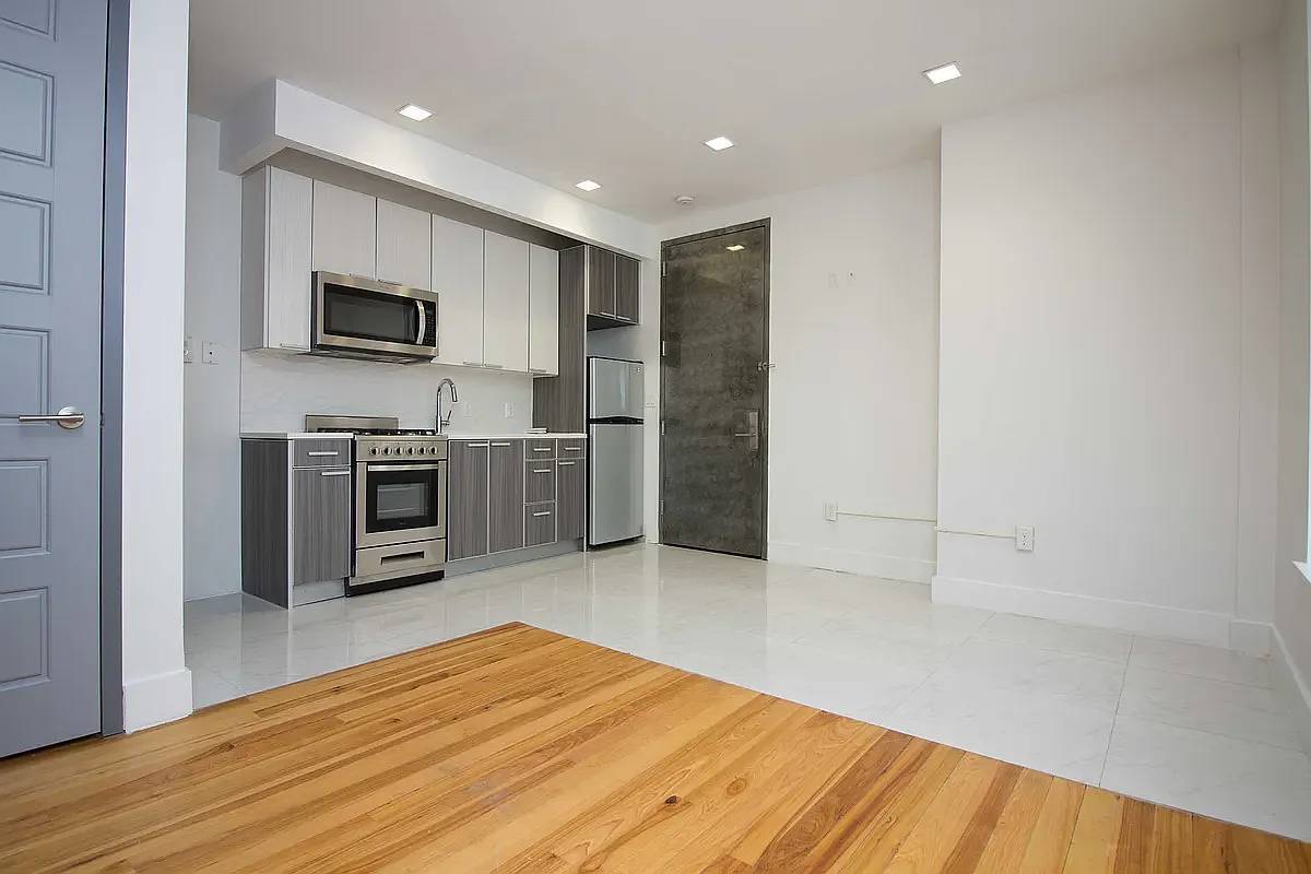 Photo - 1702 Davidson Ave Apartment Unit 7