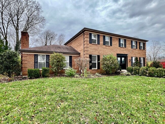 7033 Willowood Dr