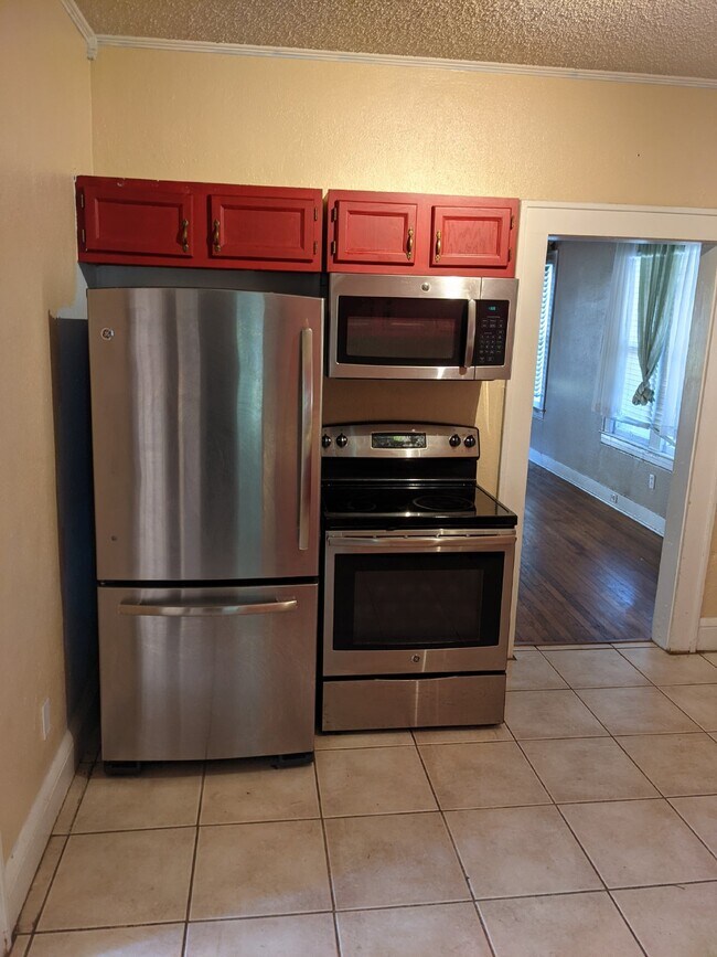 Photo - Avondale Beauty on the market!