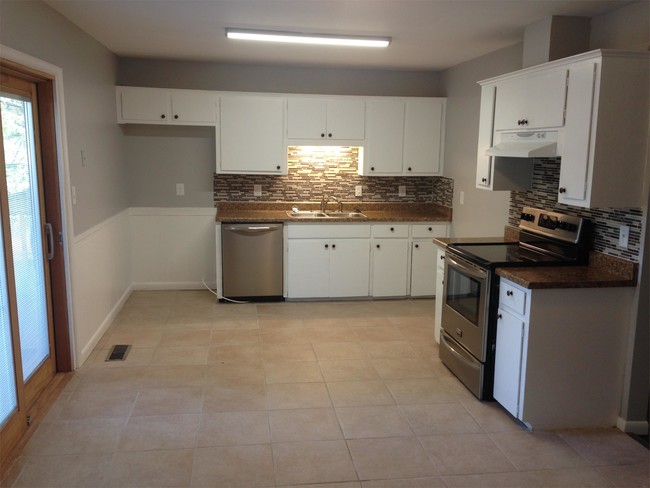 Photo - 109 W 31st Pl