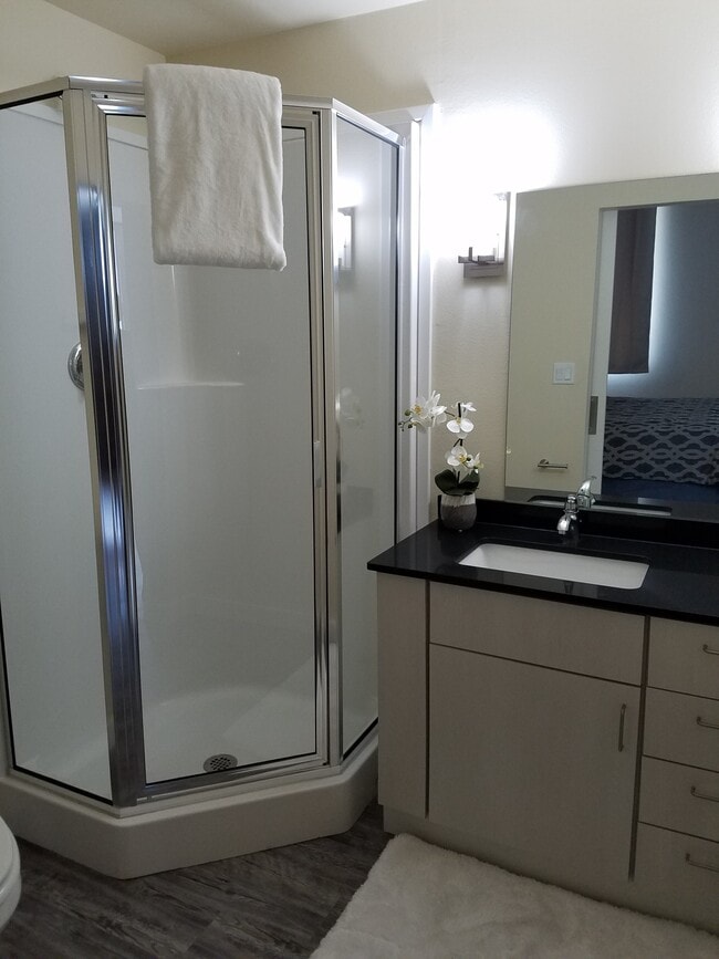 Studio 44 Apartments