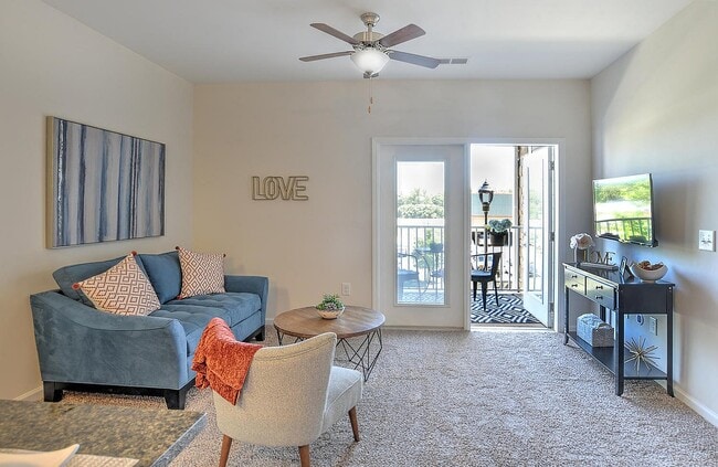 10 Newbridge Apartments