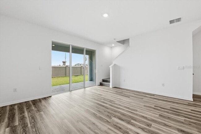 Photo - 8066 Swan Mist Wy