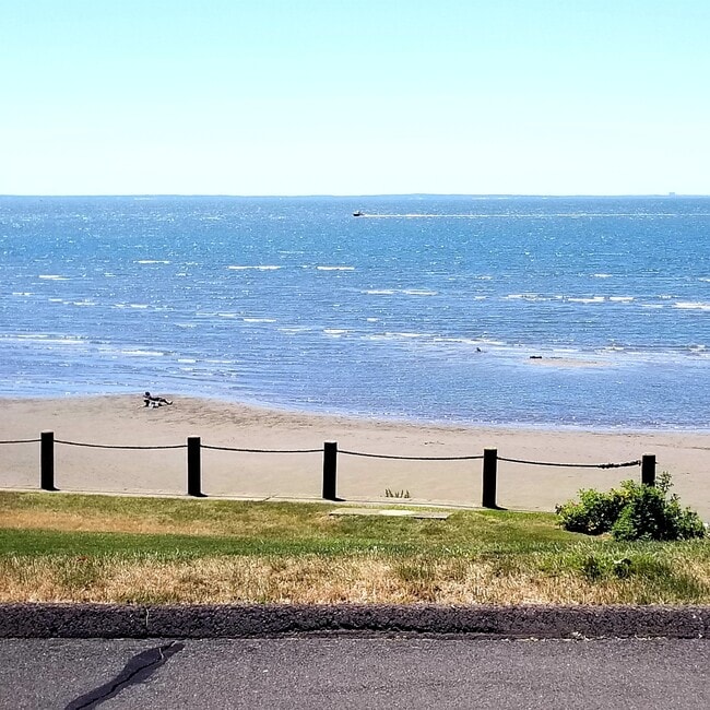 Photo - 185 Melba St Unit APT 109