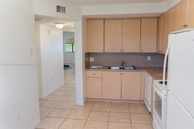 Photo - 22901 SW 88th Pl Unit 205