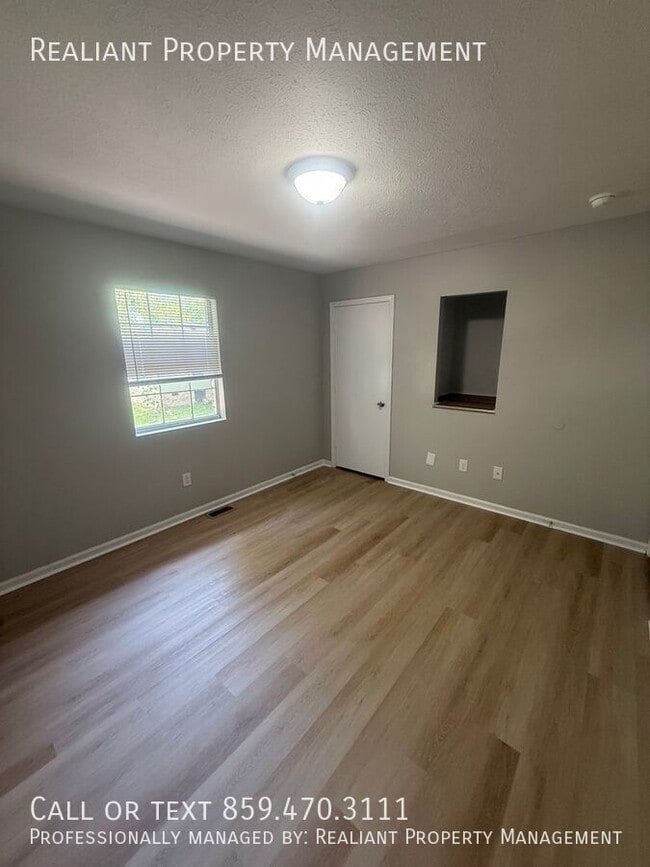 Building Photo - 31 Hurley St Unit 17 Rental