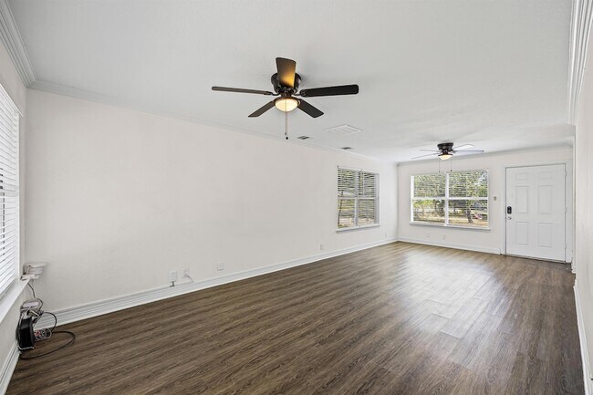 300 Blackson Ave