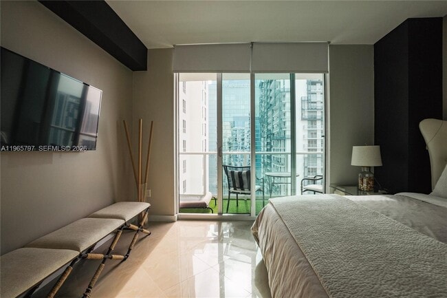 Photo - 300 S Biscayne Blvd Unit T-3307