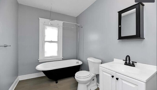 Photo - 1176 Norwood Rd