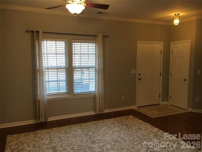 Photo - 17819 Delmas Dr