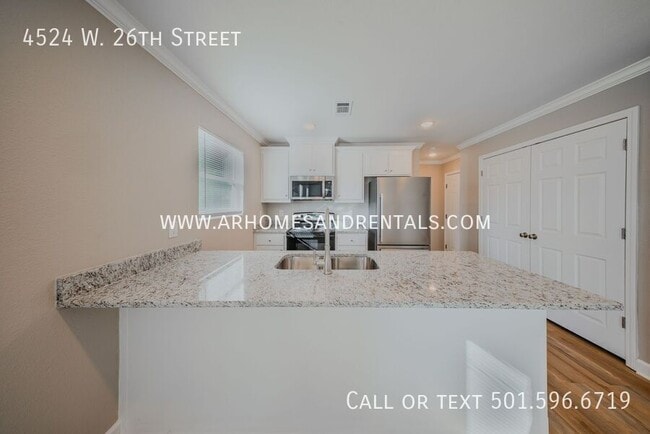 Photo - 4524 W 26th St