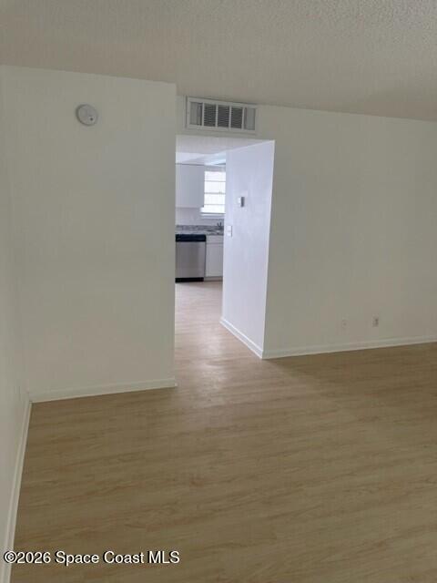 Photo - 2254 W New Haven Ave
