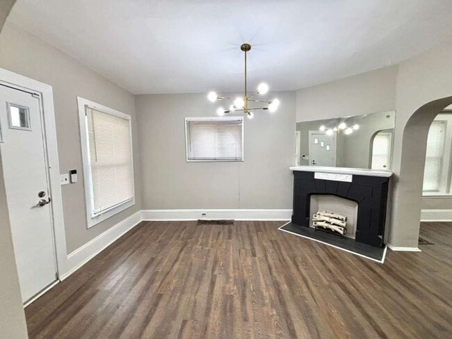 Photo - 6407 Dibble Ave