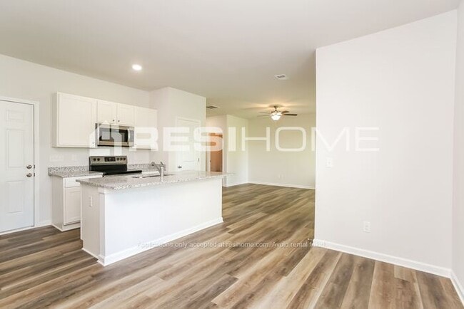 Photo - 19 Winchester Ave
