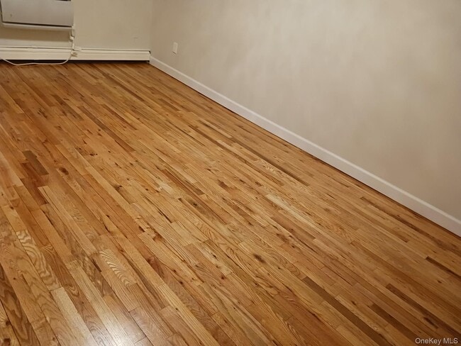 Photo - 2655 E 21st St