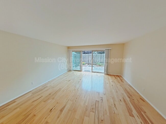 Photo - 5036 Birchwood Rd