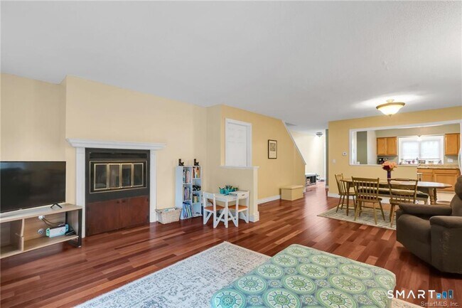 Photo - 410 Sandstone Dr Unit 410