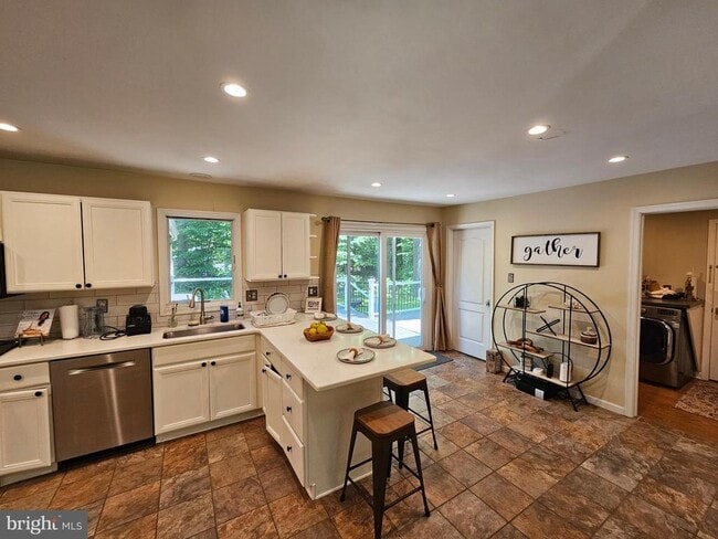 Photo - 1244 Reed Ln