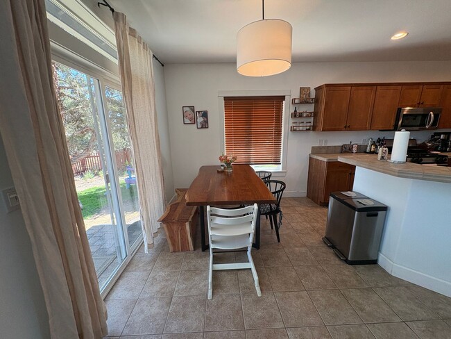 Photo - 1326 SW Rimrock Way