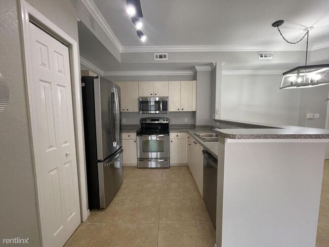 2 br, 2 bath House - 1801 N Flagler Dr Apt... - 2 br, 2 bath House - 1801 N Flagler Dr Apt...