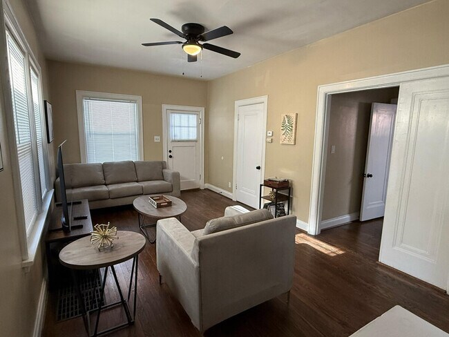 Photo - 2207 McCausland Ave Unidad SI ID1472904P