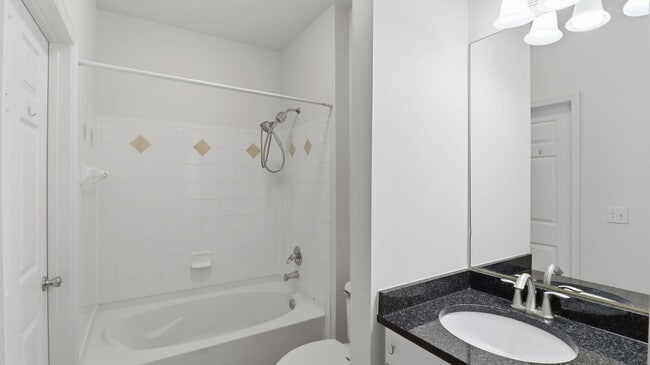 Photo - RENOVATED 1 BEDROOM 1 BATH CONDO IN THE COLONNADE IN KENTLANDS