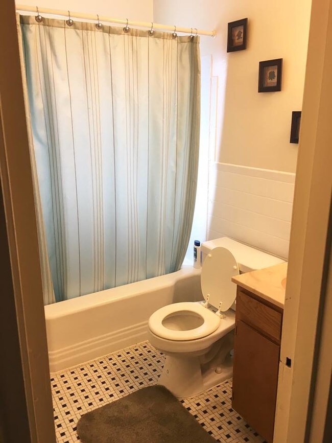 Infinity Park Townhomes For Rent in Detroit, MI