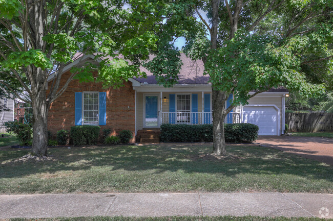 Building Photo - 1523 Birchwood Cir Rental