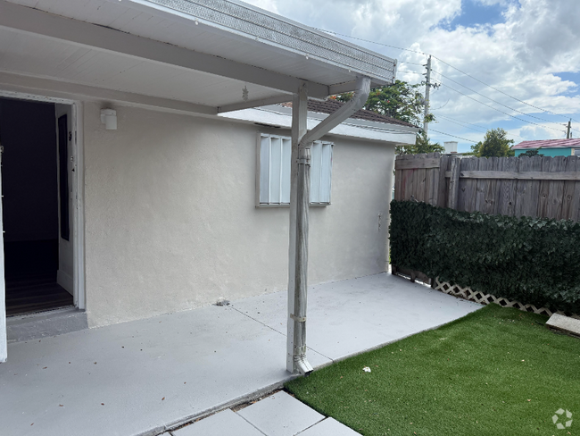 Building Photo - 55 NW 64th Ct Rental