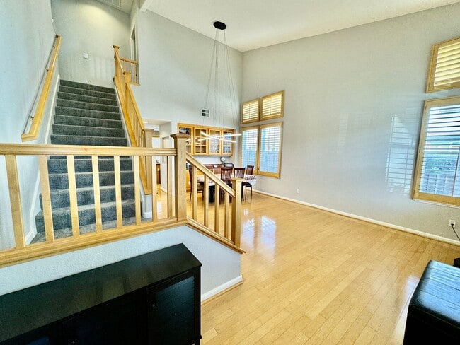 Photo - 12 Amberwood Cir