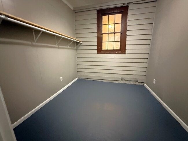Photo - 804 Blue Ridge Dr
