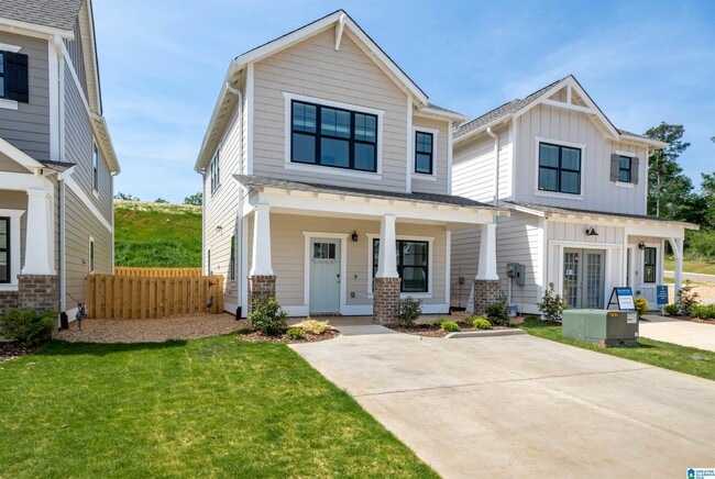 Building Photo - 4162 Prentice St