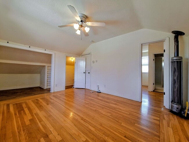 Photo - 518 E Julian St