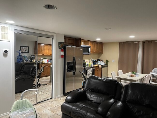 9 Bykenhulle Rd Unidad Basement