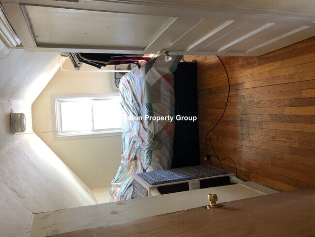 Photo - 76 Chester St