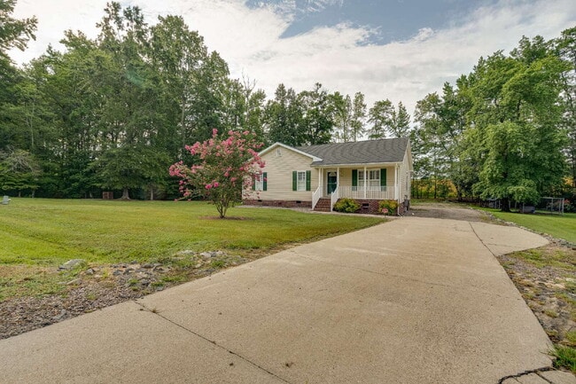Photo - 3-Bedroom Ranch on 1 Acre in Oxford