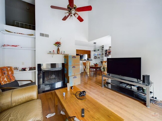 Photo - 2110 Rio Grande St Unit 301