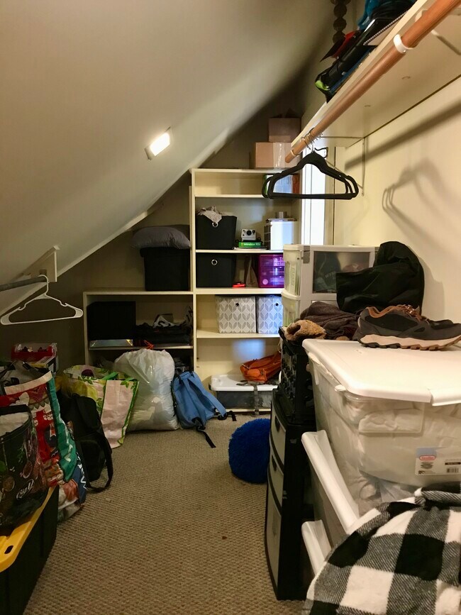 Photo - 81 Fern St Unit 3rd Floor