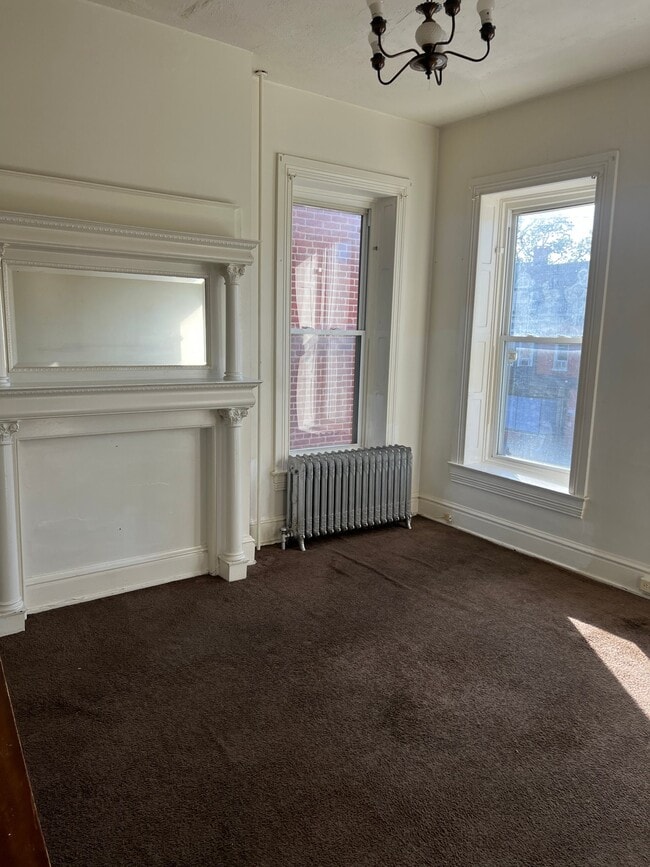 Photo - 631 W Market St Unit 2