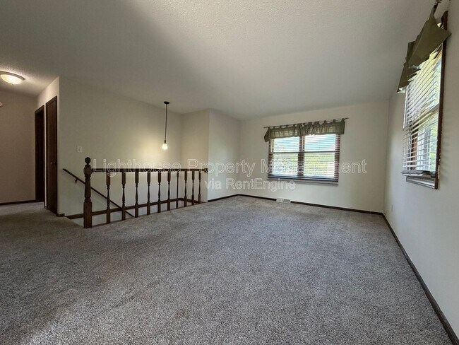 Photo - 2665 Nolan Ave NW
