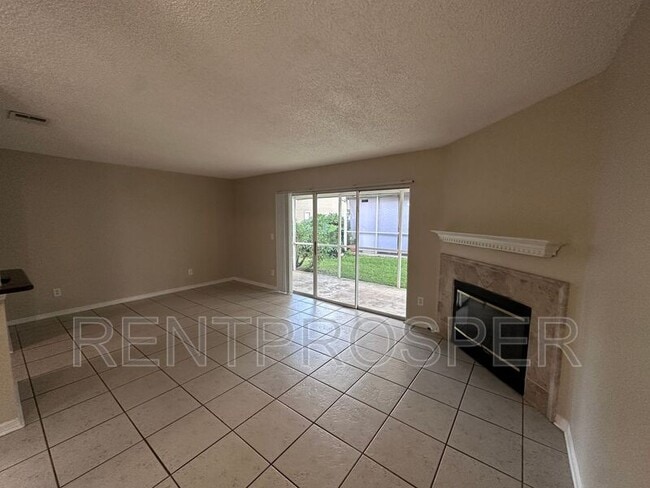 Photo - 5980 Scotchwood Glen Unit 103