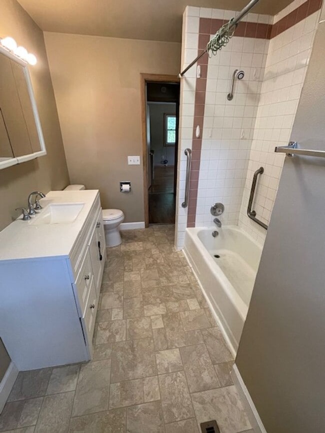Photo - 601 13th Ave SE Unit 601
