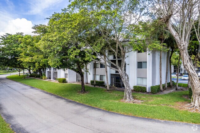 Photo - Belasera at Pine Island Apartments