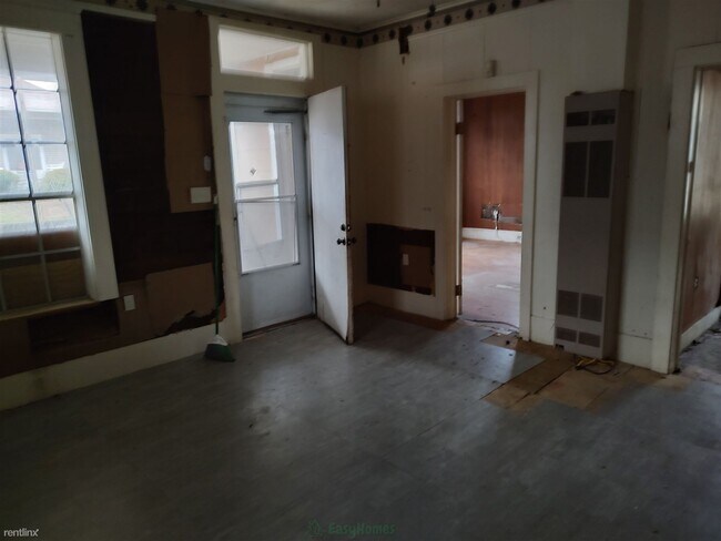 Photo - 3 br, 1 bath House - 732 Thomas Street