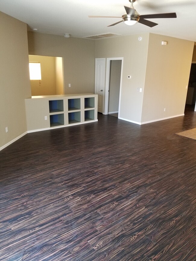 Photo - Beautiful 3/2 plus a den for rent near 27th Ave. & Roeser Rd.