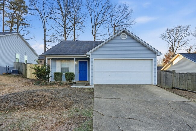 Building Photo - Home in Benton