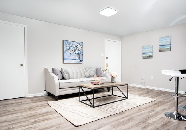 Photo - The Gardens at Willow Grove