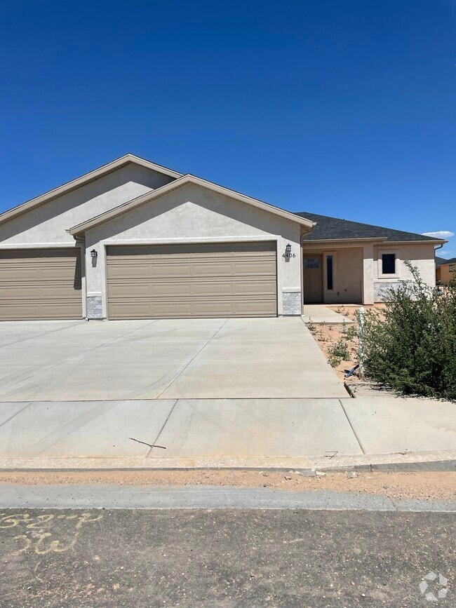Building Photo - 4406 W 275 N Rental