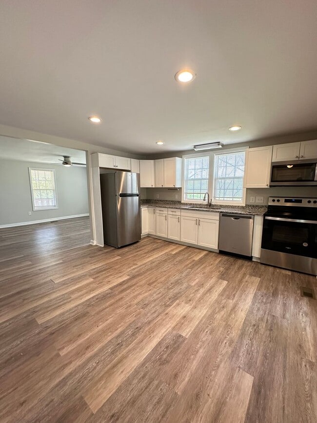 Photo - 2843 Pine Trail Rd