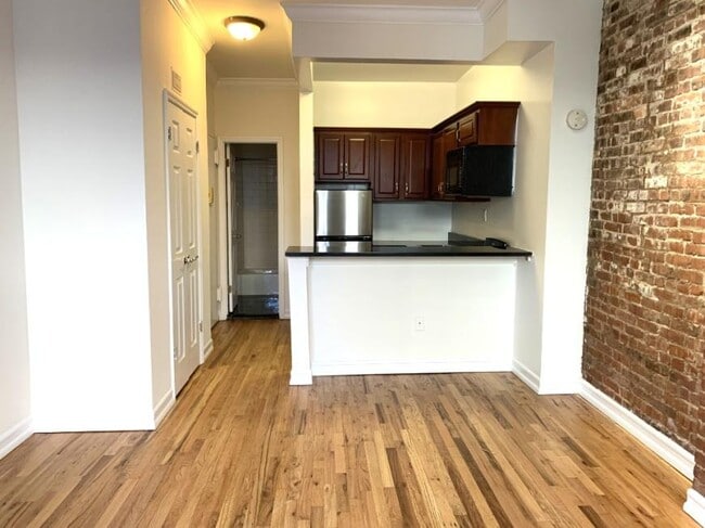 Building Photo - 0 bedroom in NEW YORK NY 10025 Unit 5C Rental
